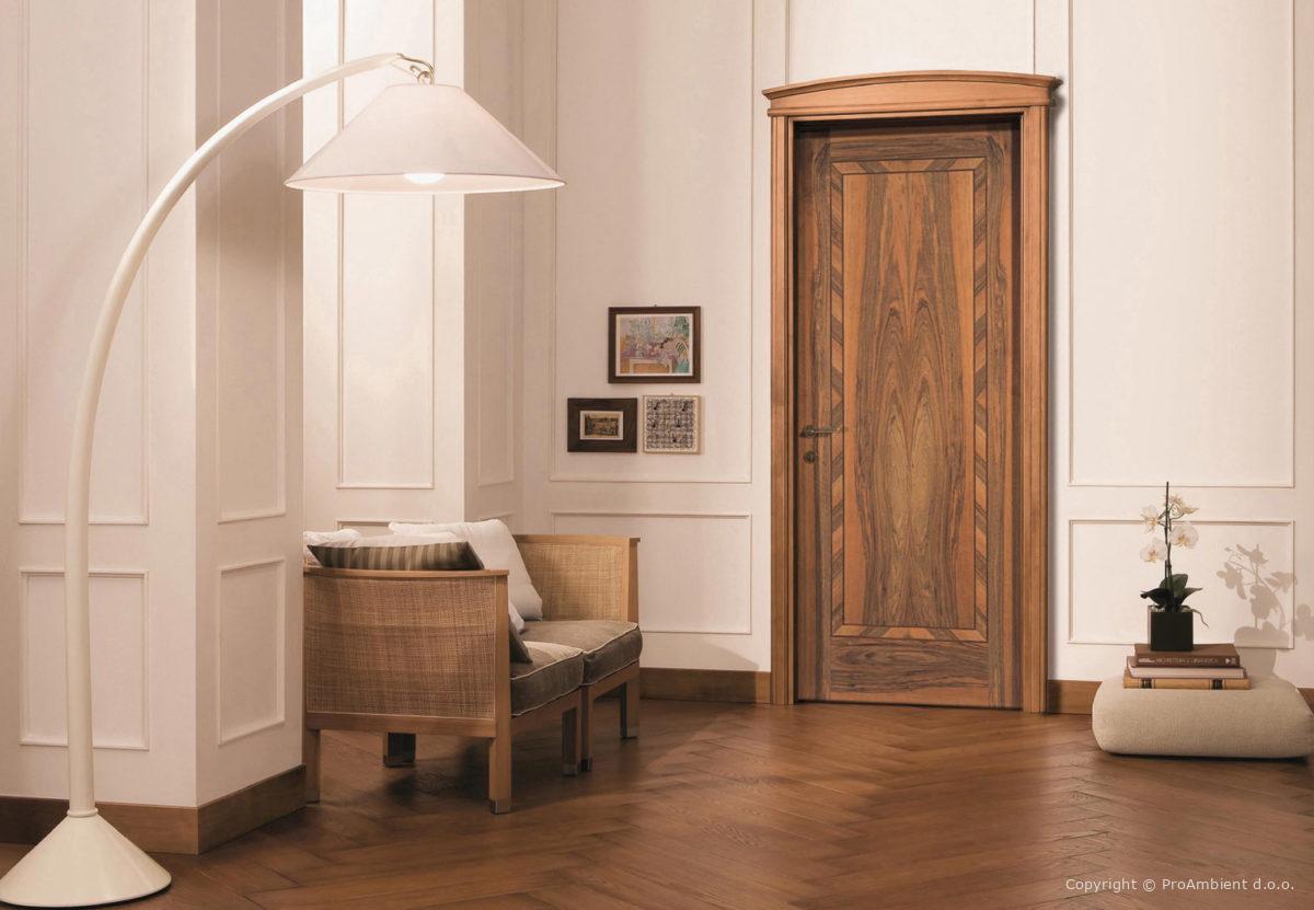Klasicna Vrata Oreh stilno stavbno pohištvo