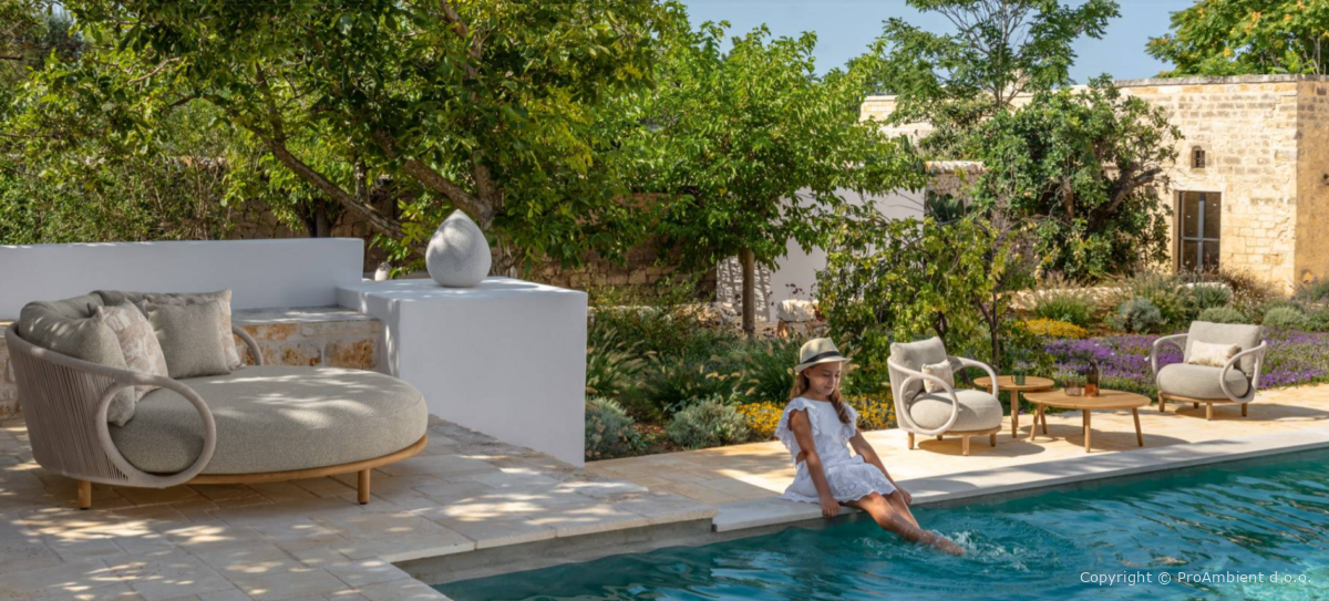 Elegantno Pohištvo Za Zunanje Prostore2